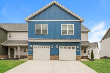 2097 Paddle Wheel Dr Jeffersonville, IN 47130